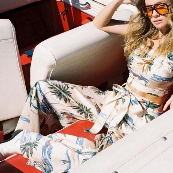 NWT The Games We Play Set Top/Pants Paradise Size XS Color Beige/Green - Picture 2 of 13